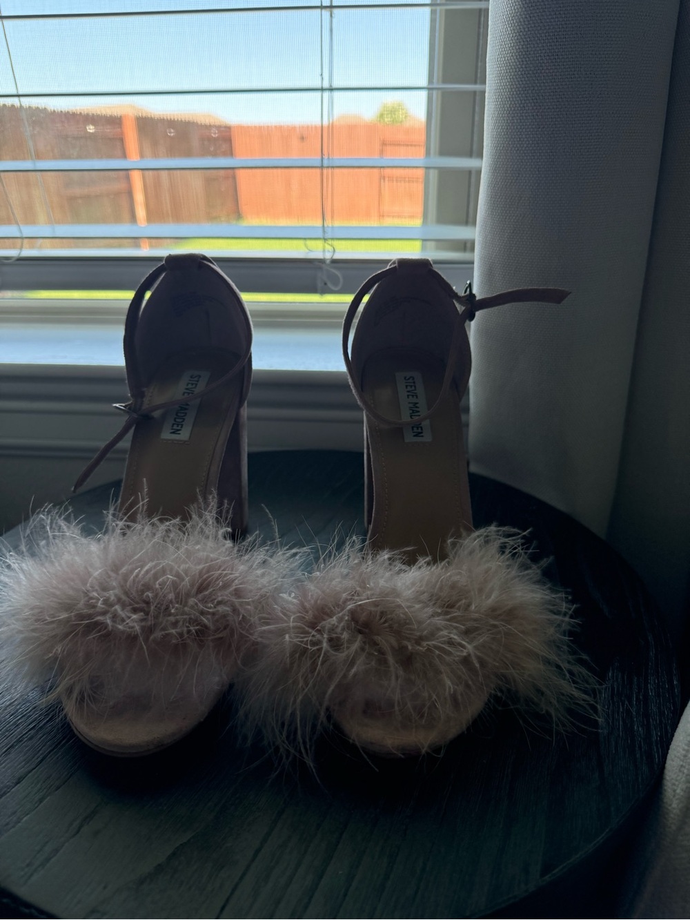 Steve Madden Pink Blush Feather Ankle-Strap Heels (10)